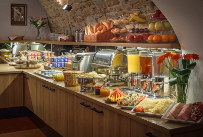 Hotel Mucha Prague Breakfast room